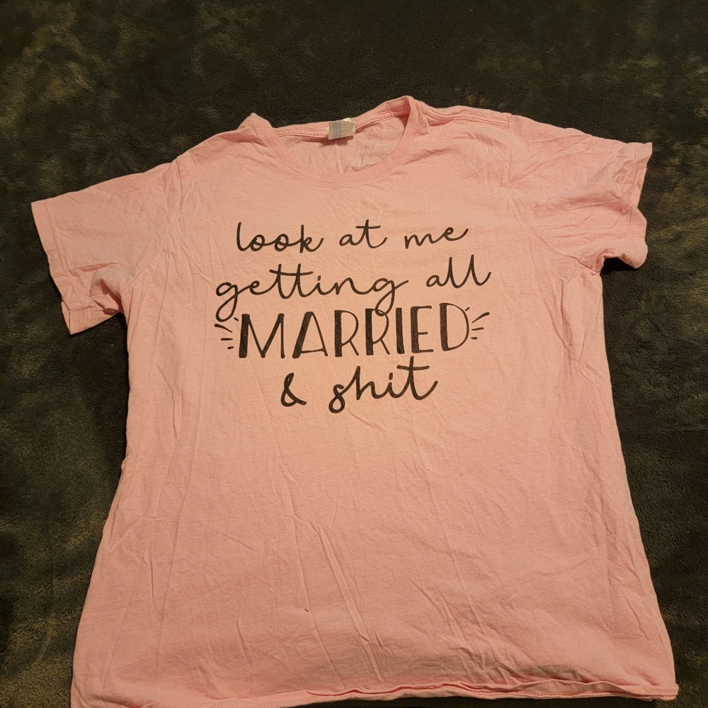 Tee shirt